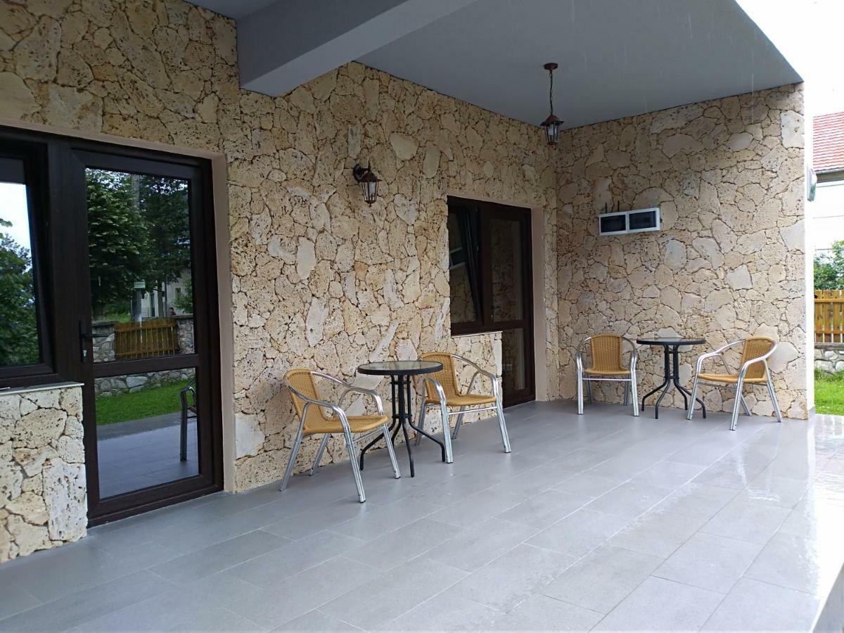 Casa Roka Eselnita Exterior foto