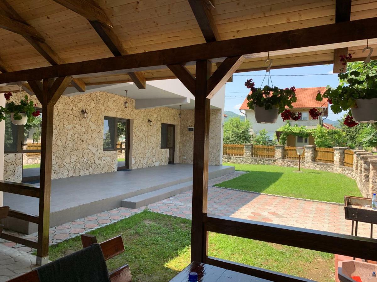 Casa Roka Eselnita Exterior foto